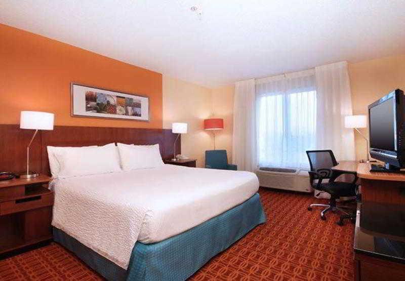 Fairfield By Marriott Colinas Hotel Irving