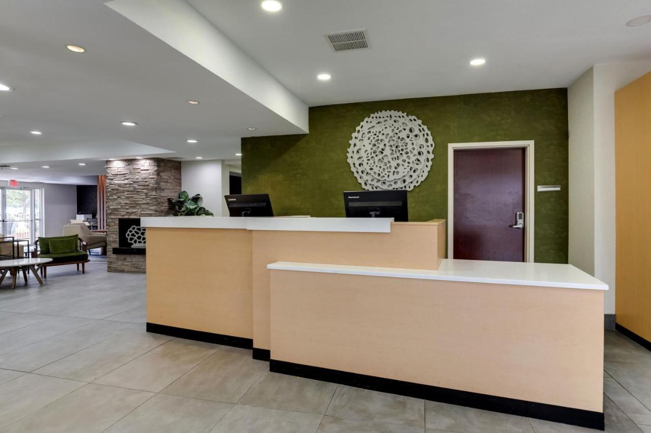 Fairfield By Marriott Colinas 3*