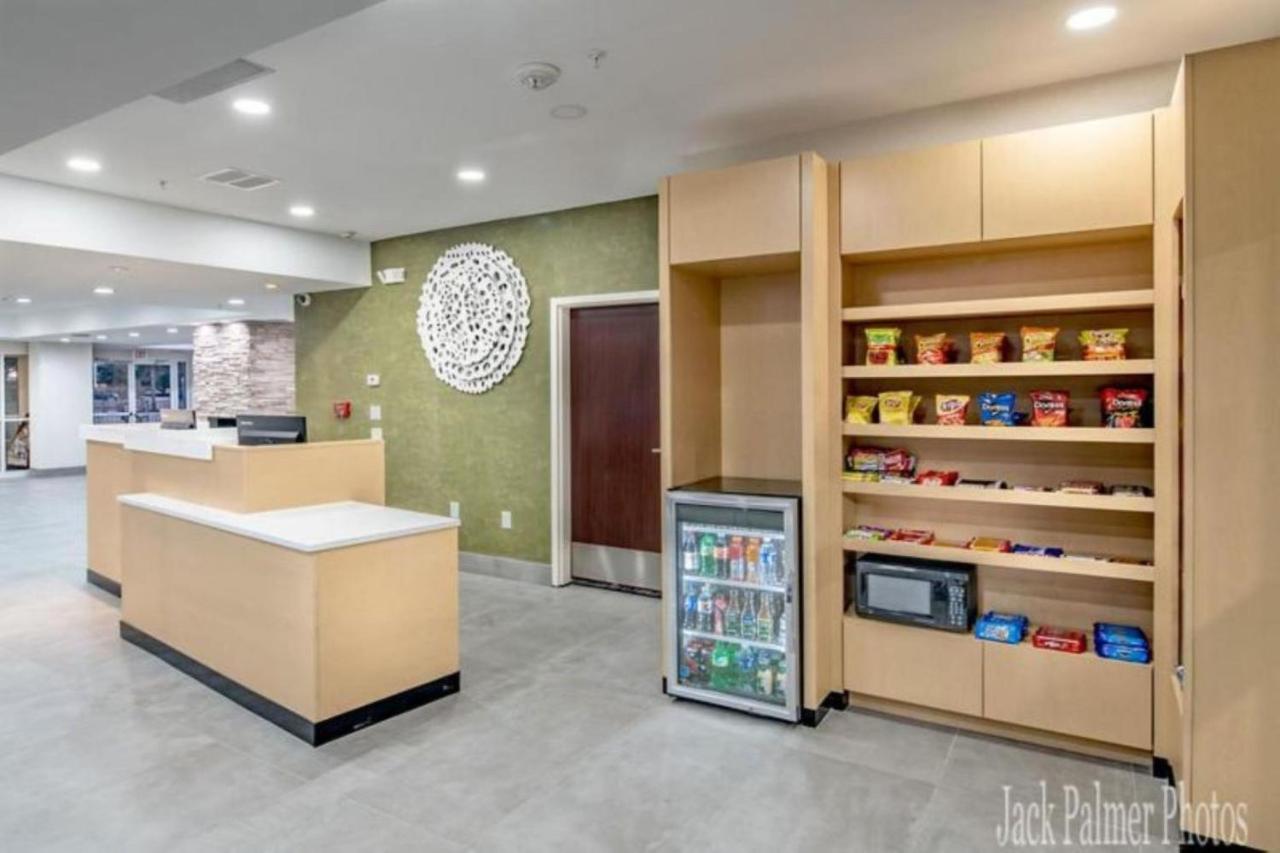 Fairfield By Marriott Colinas