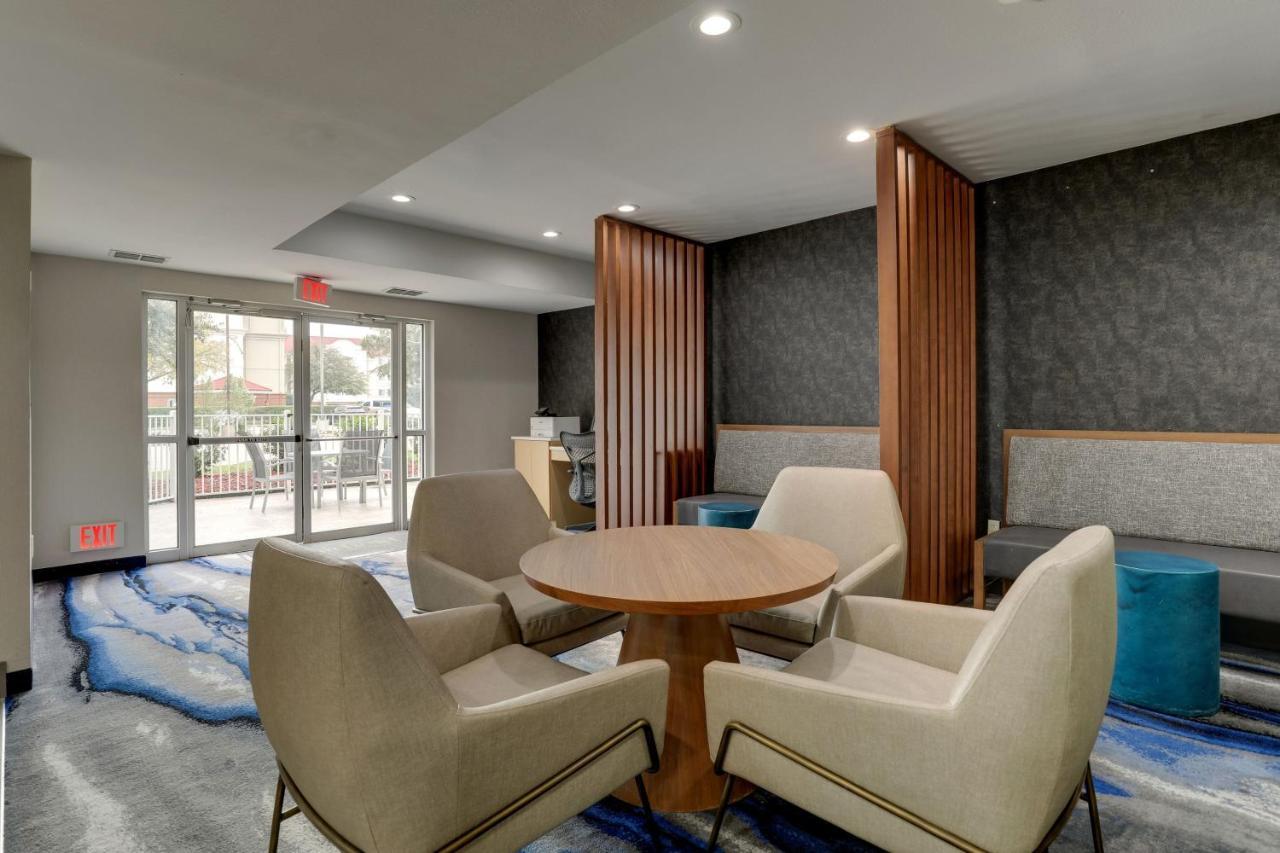 Fairfield By Marriott Colinas Hotel 3*