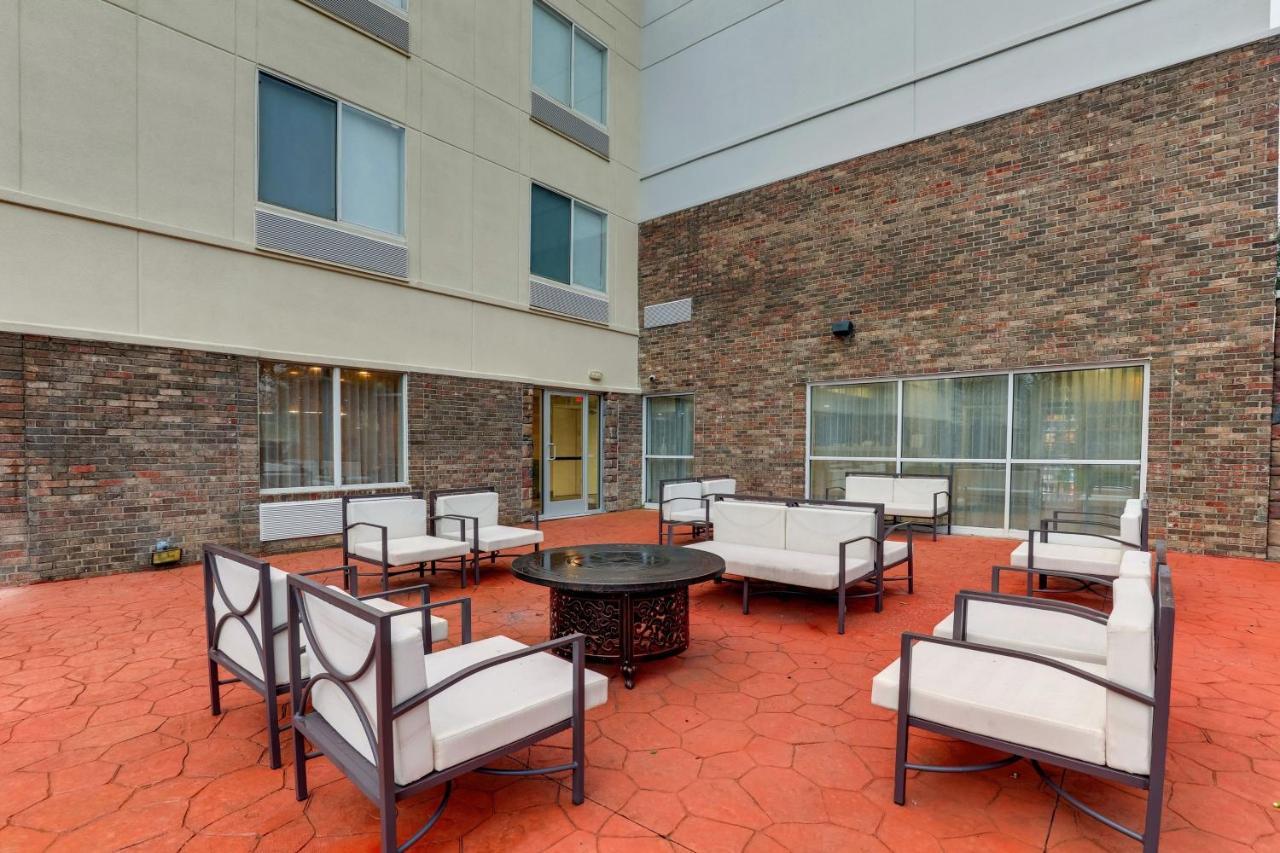 Hotel Fairfield By Marriott Colinas