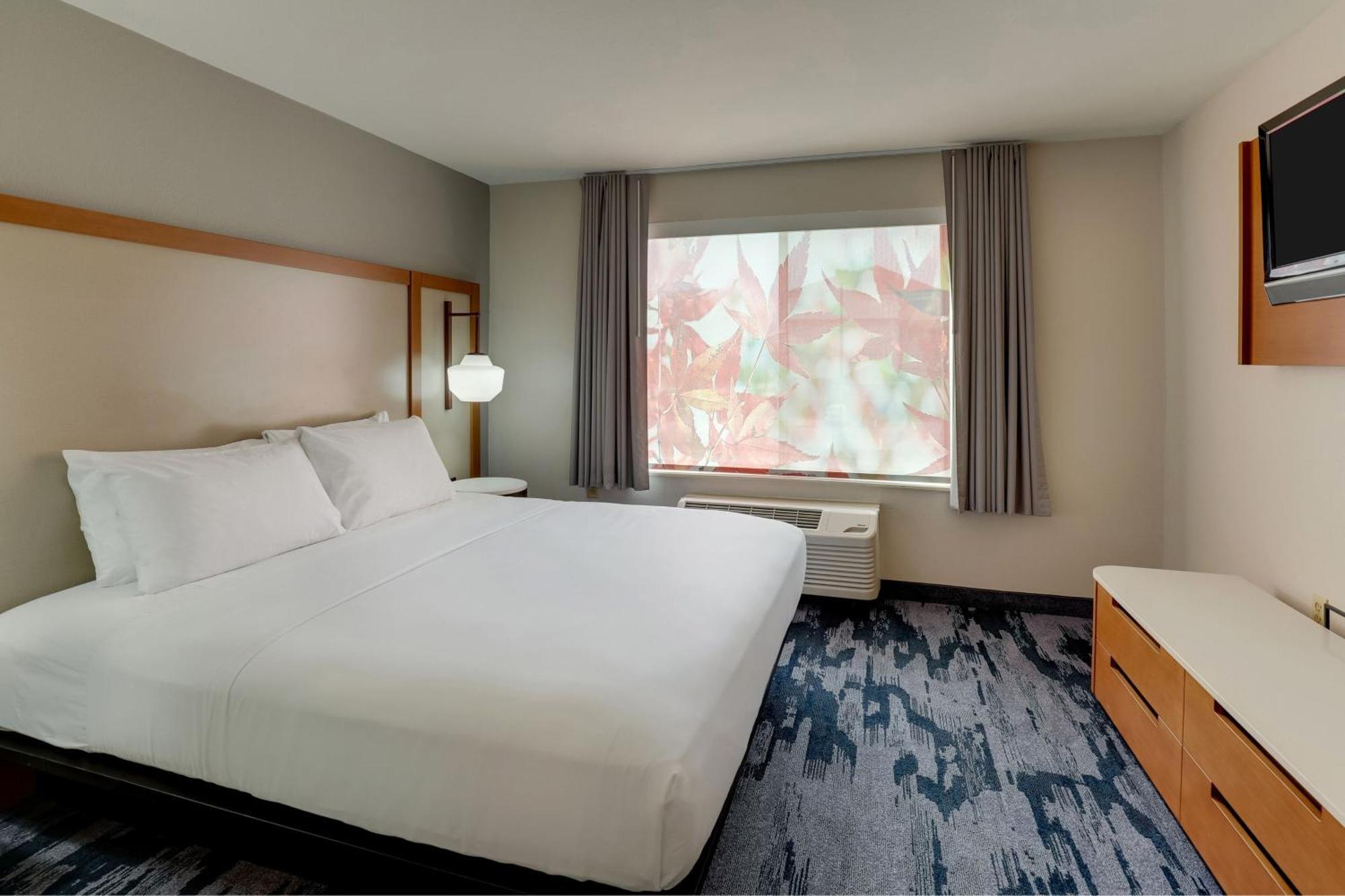 Fairfield By Marriott Colinas 3*