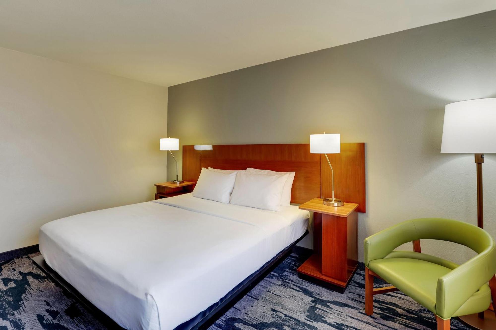Fairfield By Marriott Colinas Hotel 3*