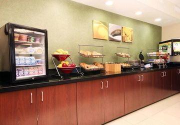 Hotel Fairfield By Marriott Colinas