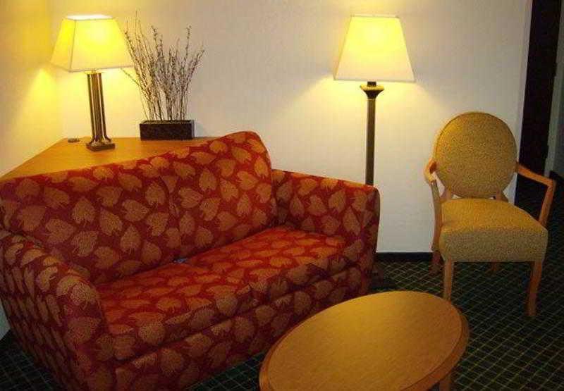 Fairfield By Marriott Colinas Irving