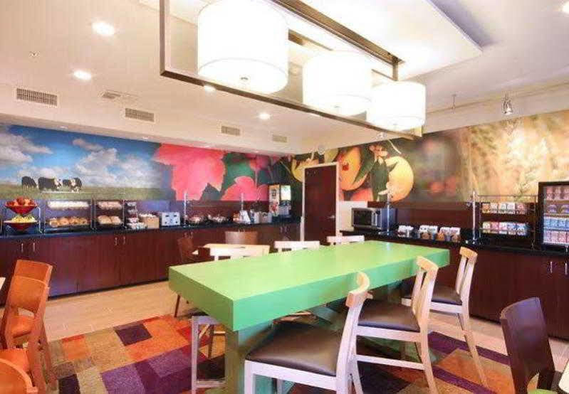 Fairfield By Marriott Colinas Hotel 3*