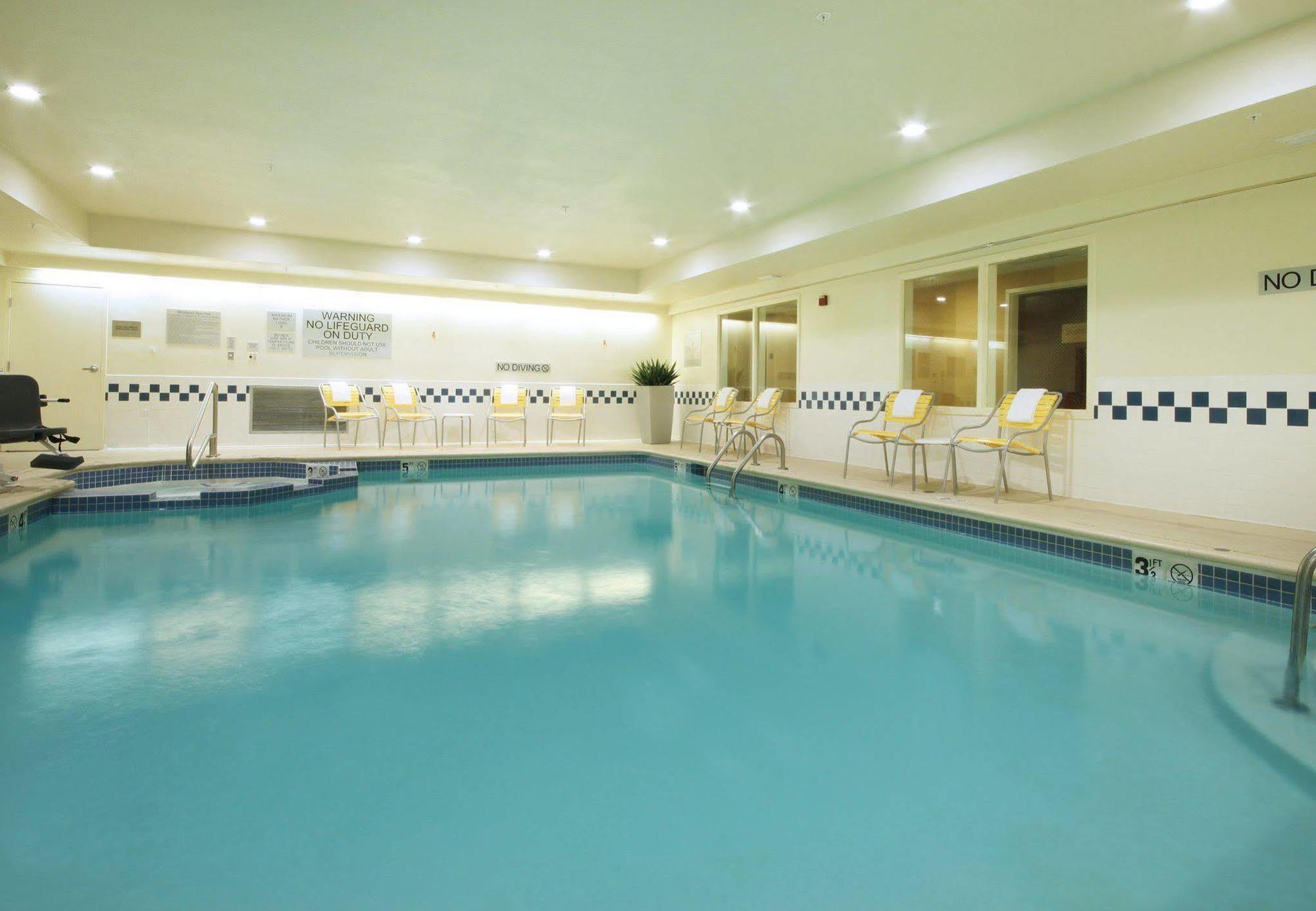 Fairfield By Marriott Colinas Hotel Irving